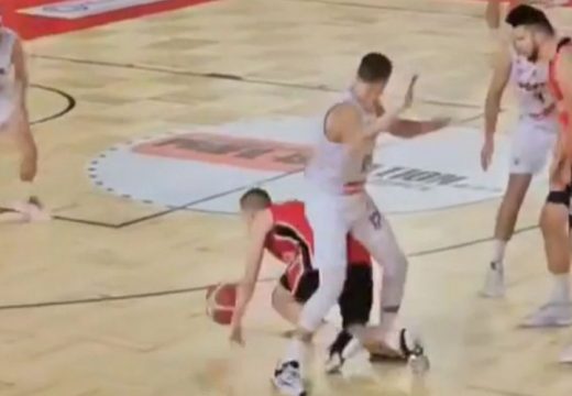 Košarkaš se povukao kroz noge protivniku na utakmici Premijer lige BiH VIDEO