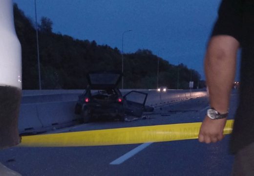 Vozio u suprotnom pravcu: Teška saobraćajka na brzoj cesti Banjaluka  Laktaši