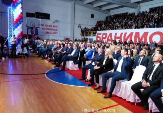 Bijeljina: Održan narodni miting “Branimo Srpsku”