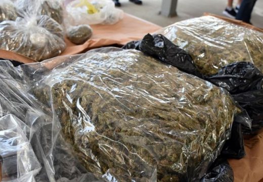 Uhapšen policajac koji je dilovao drogu: U automobilu pronađeno 77 kilograma marihuane