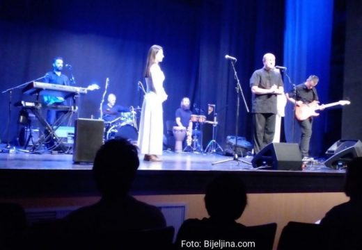 Muzika za svačiju dušu: Koncert dobojske Etno grupe “Iva” u Bijeljini