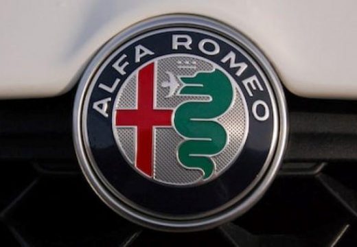 Alfa Romeo objavio misterioznu fotografiju (Foto)