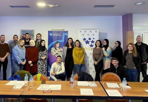 Obuka “Forenzika nasilnog ekstremizma u digitalnom okruženju” mladima u Mostaru dala vještine kako da se nose sa izazovima digitalnog doba