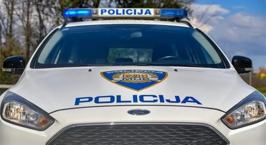 policija