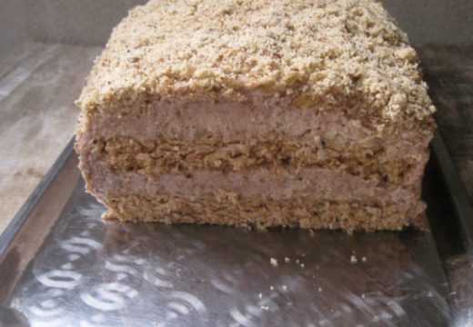 Za Svetog Nikolu onako kako treba: Stara posna Manastirska torta