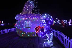 Božićna svjetla na imanju porodice Salaj