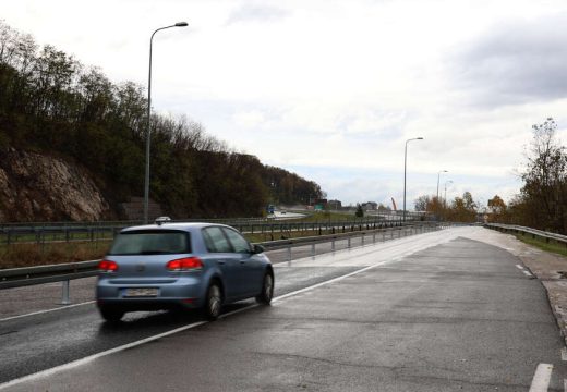 SVI PUTEVI SU PROHODNI: Iz Auto-moto saveza upozoravaju na maglu i na zatvoren saobraćaj na nekoliko dionica