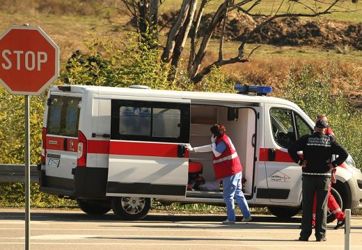 UŽAS U BRČKOM:Žena preminula na porodu, stigla u bolnicu sa mrtvom bebom u stomaku