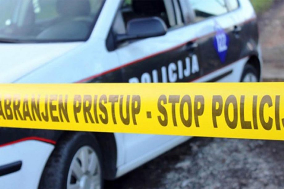 policija