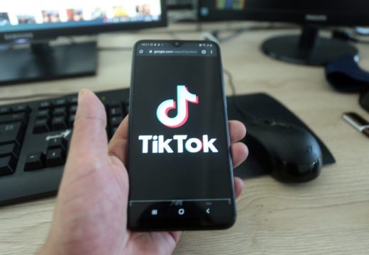Smanjuje se upotreba TikToka: Najpopularnija aplikacija na svijetu nije i najkorišćenija