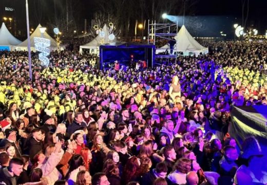 Veselo ušli u Novu godinu: Širom Srpske dočekana Nova 2024. godina