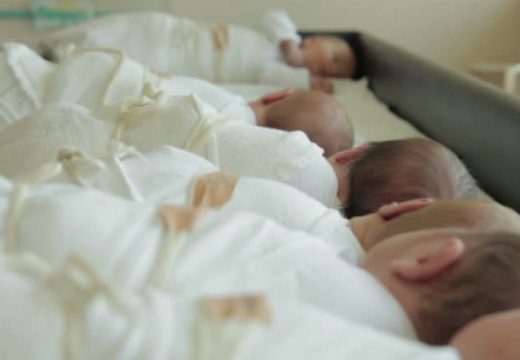 Ogrijale srca roditelja: Srpska bogatija za 28 beba, osam djevojčica i 20 dječaka