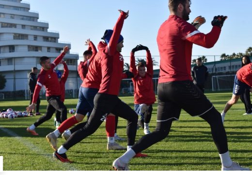 Stigli u Tursku na pripreme: Fudbalere Borca dočekala Antalija i sunčano vrijeme