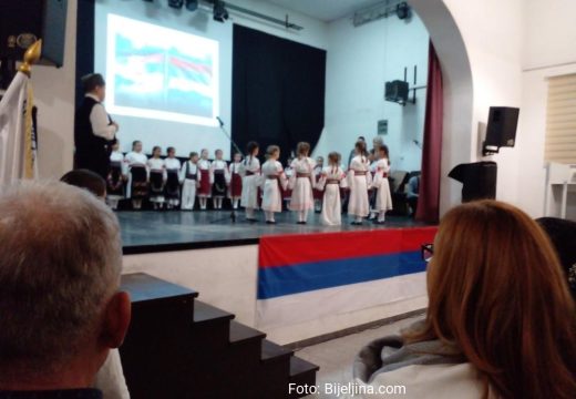 Republika Srpska je stvorena u miru: Organizovana svečana akademija povodom Dana Republike Srpske u Janji