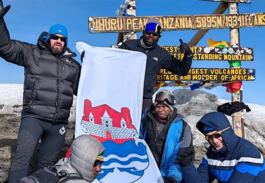 Afrika: Banjalučki planinari osvojili najviši vrh Kilimandžara (Foto)