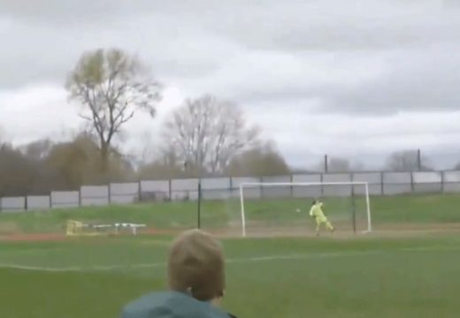 Engleska: Da li je ovo najbrži gol u istoriji fudbala? (VIDEO)
