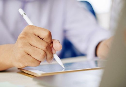 Upotreba digitalnog kvalifikovanog potpisa: Privrednicima još jedna šansa za PDV prijavu