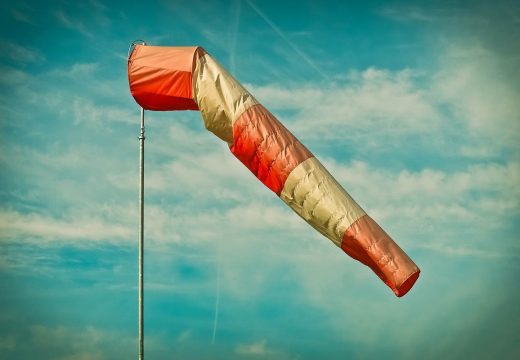 Izdato upozorenje: Jak do olujni vjetar i obilne padavine