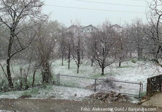 Meteorolozi u BiH upozoravaju: Dolazi i do pola metra snijega