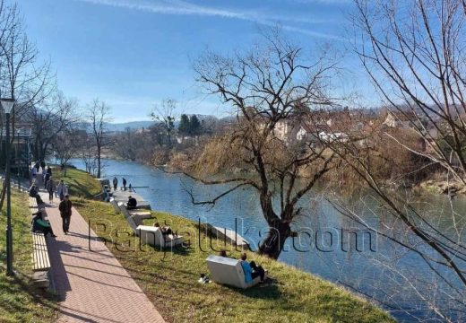 Drama u Banjaluci: Policajci spasili čovjeka iz Vrbasa