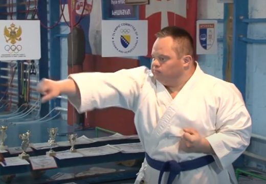 (VIDEO) Goran Kovačević iz Foče ruši sve predrasude: Svestrani sportista uprkos Daunovom sindromu niže velike uspjehe u životu i karateu