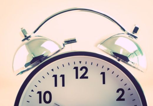 Ljetno računanje vremena: Noćas pomjeranje kazaljki čas unaprijed