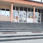 U pritvoru zbog tri povezana krivična djela: Policijske službenike dočekao s nožem u ruci