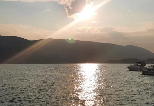 Počela turistička sezona: U Crnoj Gori već popunjeno 80 odsto hotelskih kapaciteta