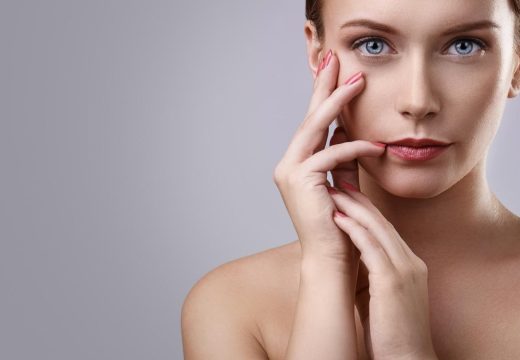 Vaša koža će vam biti zahvalna: Evo šta je potrebno za savršeno njegovano lice ljeti