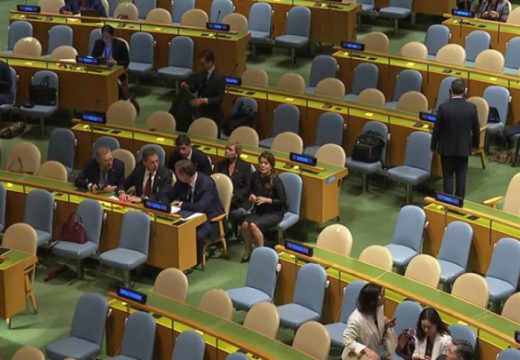 Generalna skupština UN glasala: U Njujorku usvojena rezolucija o Srebrenici