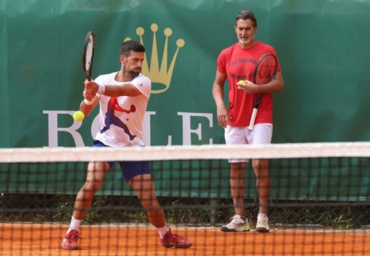 Tenis: Đoković se rastao sa još jednim saradnikom