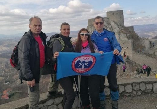 Žele da im se pridruži što više mladih ljudi: Planinari iz Semberije i okoline decenijama osvajaju evropske i afričke vrhove: