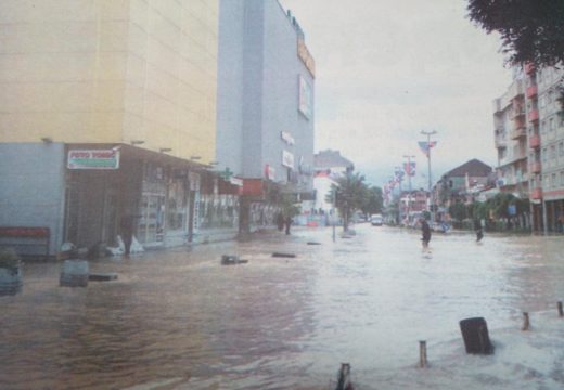 Deset godina nakon velike vodene stihije: Podsjećanje na katastrofalne poplave iz 2014. godine (Foto)