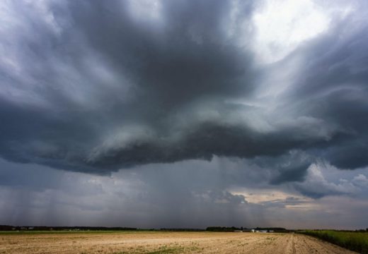 Najjače nepogode očekuju se i u Semberiji: Hidrometeorološki zavod ima upozorenje za sjever i istok Srpske