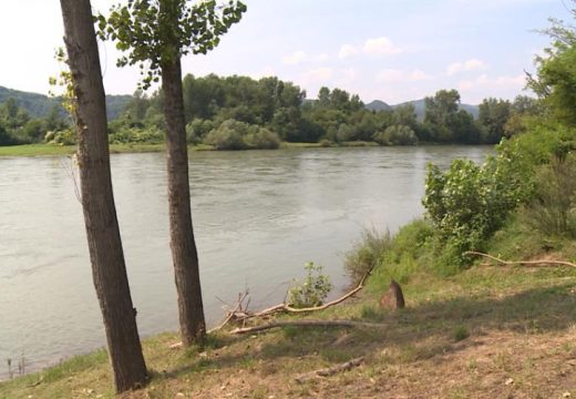 Mladi život nestao u Drini: Mještani ogorčeni; Rijeka je puna virova od kopanja šljunka