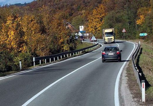 Stanje na putevima: Na graničnim prelazima pojačana frekvencija vozila