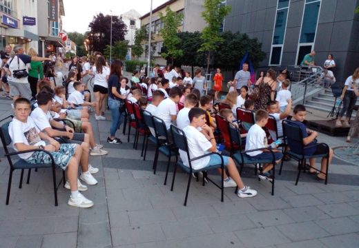 Djeca s Kosova i Metohije u Bijeljini:  Sklopljena prijateljstva za cijeli život