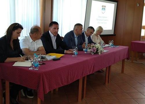 Minić na Palama: Ministarstvo nastoji da sredstva iz agrarnog budžeta budu što efektivnija na terenu