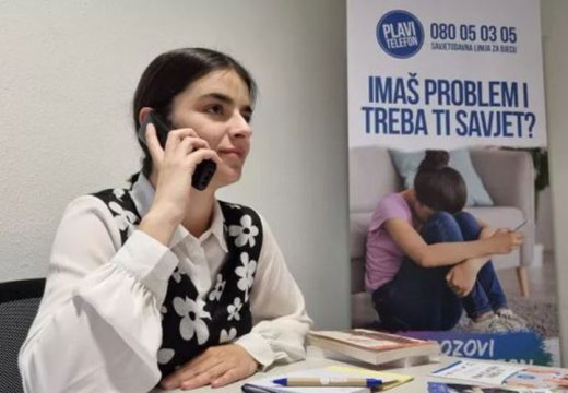 “Plavi telefon” pali crveni alarm: Nasilje na internetu sije strah među djecom