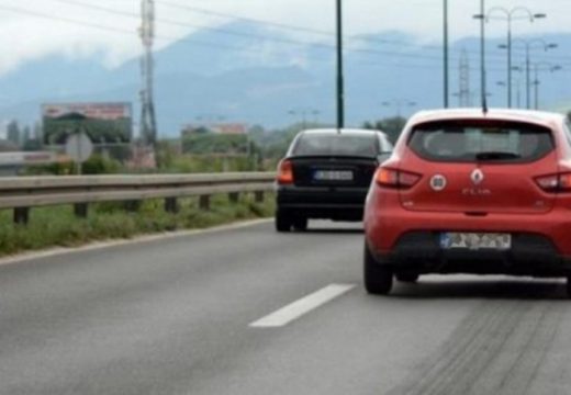 AMS RS: Umjeren intenzitet saobraćaja, izbjegavati dužu vožnju tokom vrućina
