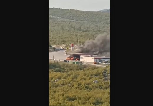 Detalji požara na benzinskoj pumpi kod Splita: Poginula jedna osoba, više povrijeđeno