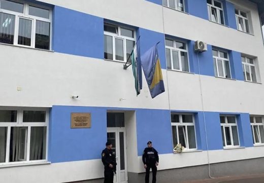 Dan žalosti u Novom Gradu: Danas sahrana policajca kojeg je ubio dječak (14)