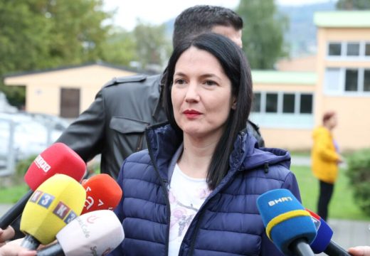 “Vjerujem da će Banjaluka glasati većinski iz ubjeđenja, a ne za sitan ćar”: Trivićeva očekuje pobjedu i odličan rezultat odborničke liste