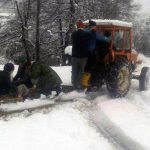 Zajedništvo na djelu: Mještani sela kraj Foče se udružili i kupili grtalicu za snijeg