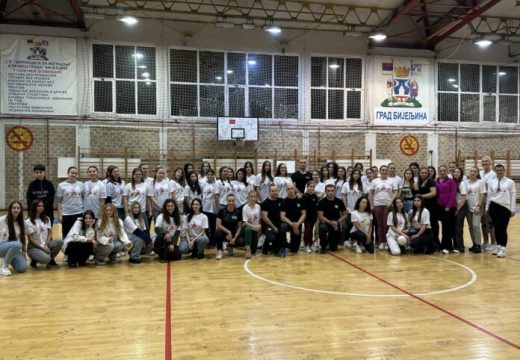 Krav Maga seminar u Bijeljini: Osnaživanje žena u borbi protiv nasilja (foto)