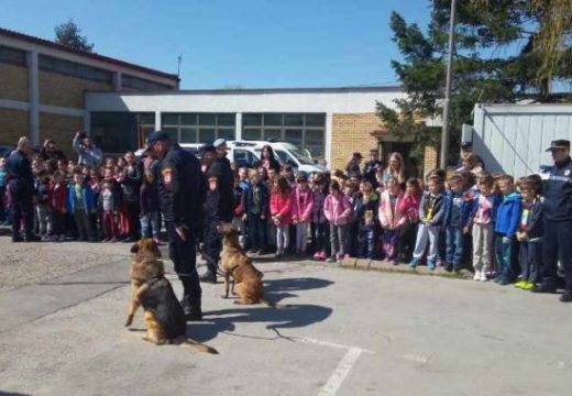 Bijeljina: Za najmlađe sugrađane danas dan otvorenih vrata u PU Bijeljina