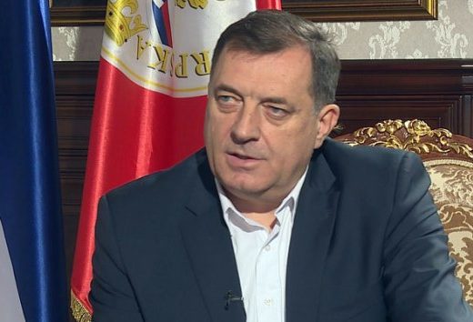 Dodik: U Banjaluku nisu dobrodošli oni koli žele da provociraju srpski narod ratnim zastavama