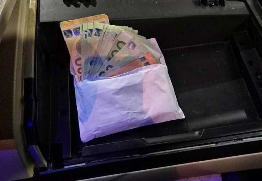 Hrvatska: Državljanin BiH pao na granici s hrpom keša (Foto)