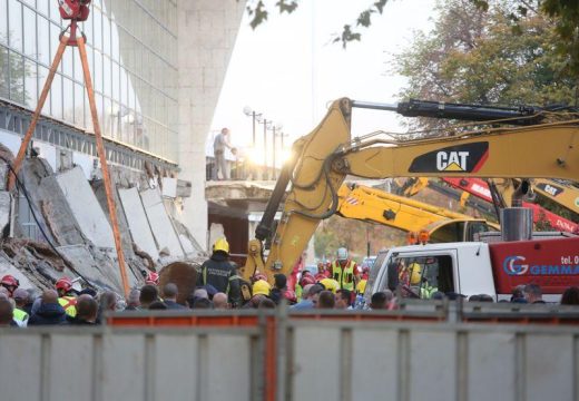 “Saosjećamo sa bolom porodica stradalih”: U Republici Srpskoj sutra dan žalosti povodom tragedije u Novom Sadu