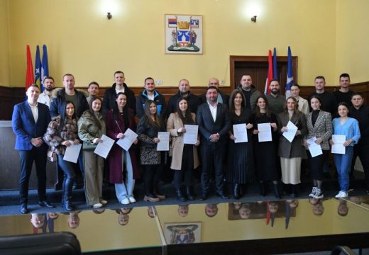 Bijeljina: Podrška Grada za mlade bračne parove pri kupovini prve nekretnine